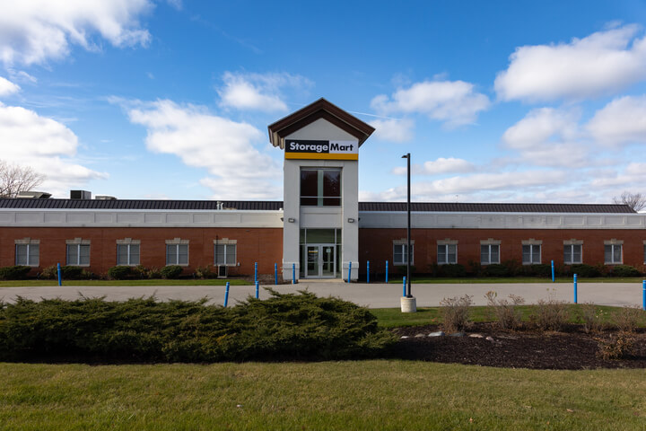 StorageMart on S Moorland New Berlin WI 